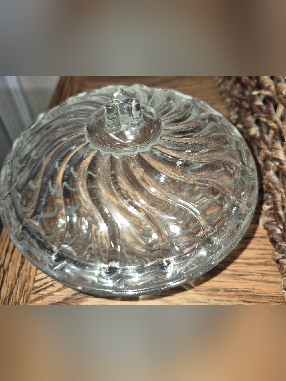 Vintage clear glass candy dish, featuring swirled or ribbed design W/ Feet